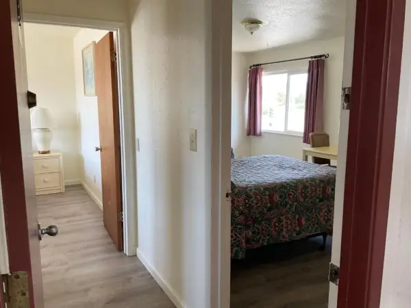 Front Street Inn 9
