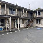 Anchor Bay Inn